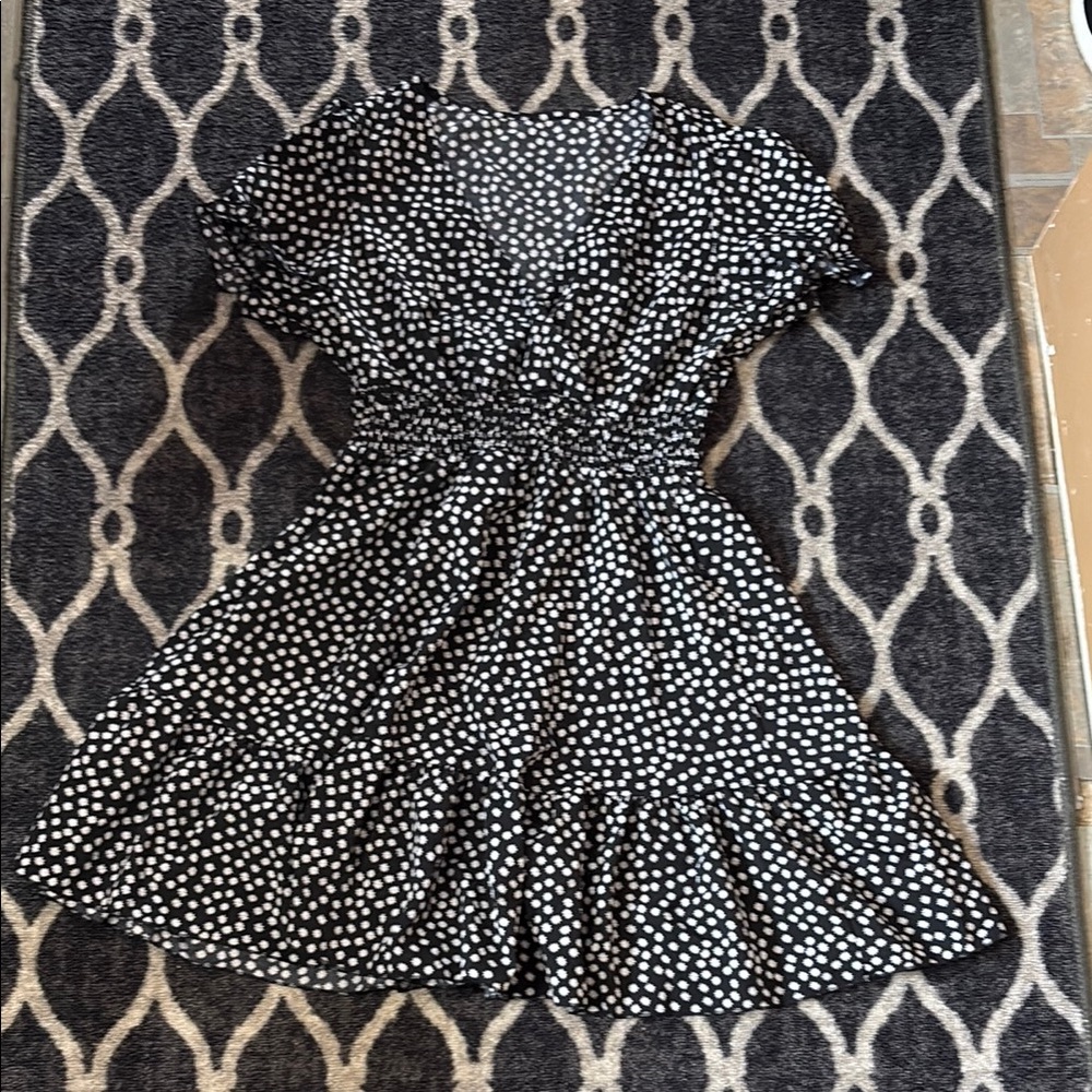 SHEIN Black and White flower Dress